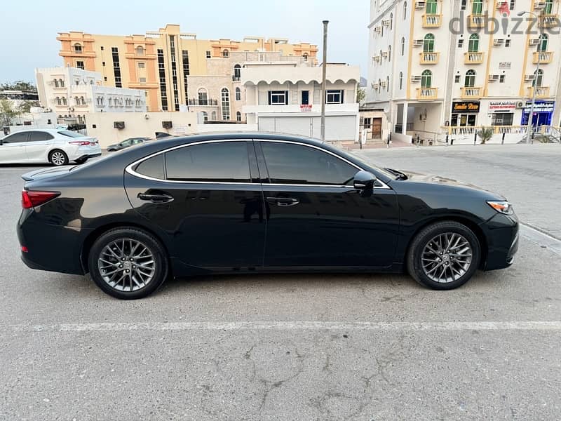 Lexus ES-Series 2018 5