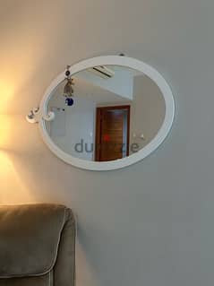 wall hanging mirror in white