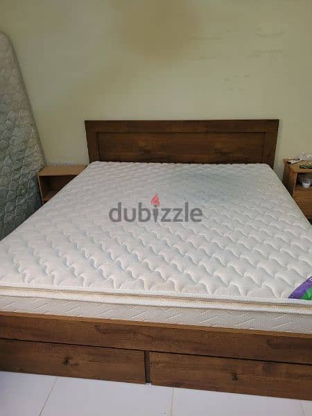 Bed with mattress 180x200 CM (Kingsize Bed &matress) 0