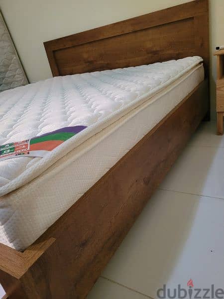 Bed with mattress 180x200 CM (Kingsize Bed &matress) 2