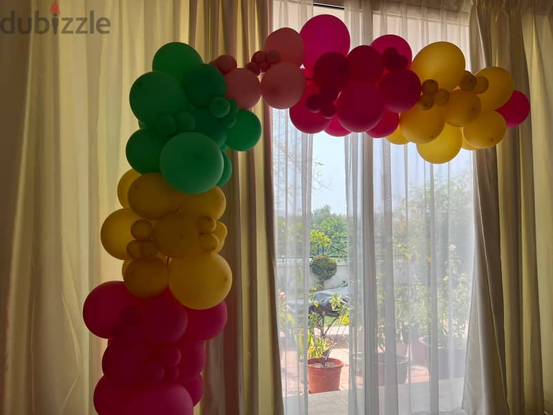 Baloon arch for free 1