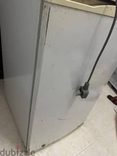 ثلاجة صغيرة ال جي للبيع المستعجل LG small fridge for urgent sale