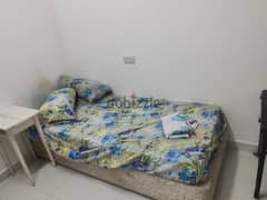 Furnished single room available for Executive bachelor with free WIFI.