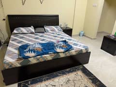 Complete king Size bed set for sale