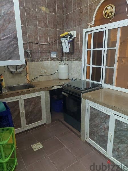 2 bed hal kitchen 2 bath room flate for daily rent in salalah daharez 9
