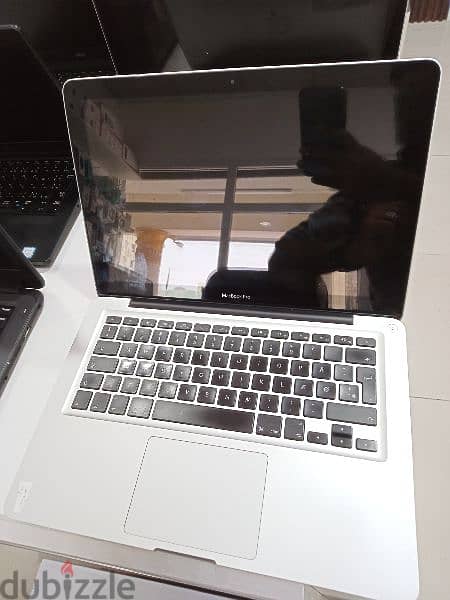 Macbook Pro 1