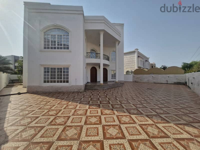 6 + 1 BR Incredible Villa for Sale in Mawaleh 1