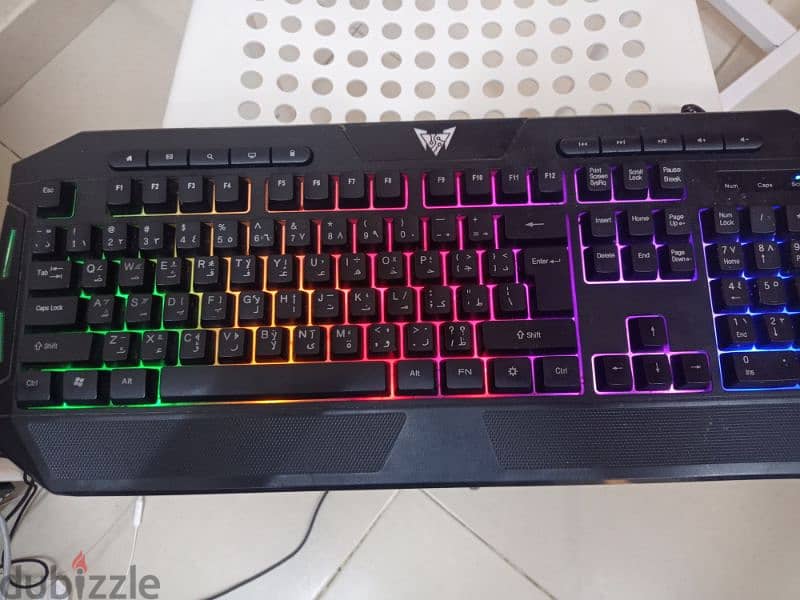 crown gaming keyboard 2