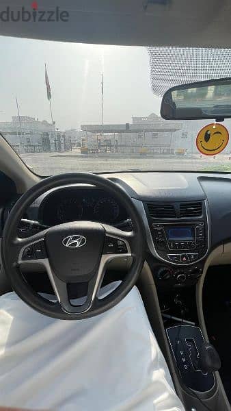 Hyundai accent for rent 7