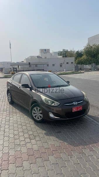 Hyundai accent for rent 8