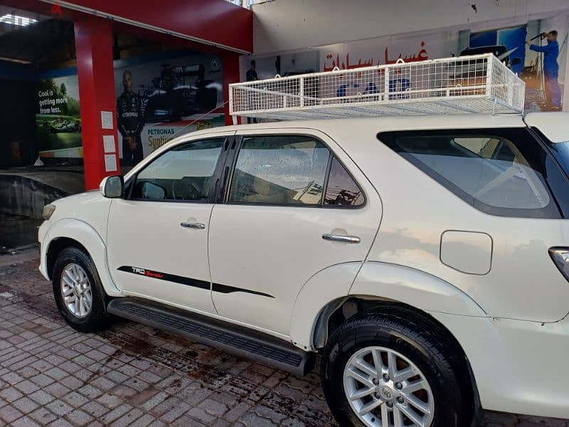 Toyota Fortuner 2015 12