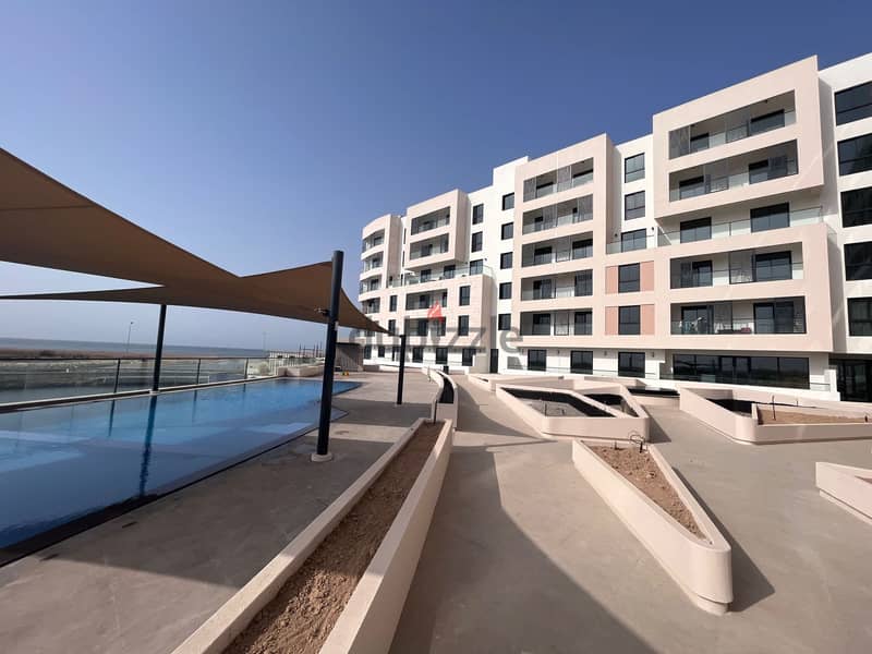 2 BR Great Brand-New Apartment in Al Mouj for Rent 0
