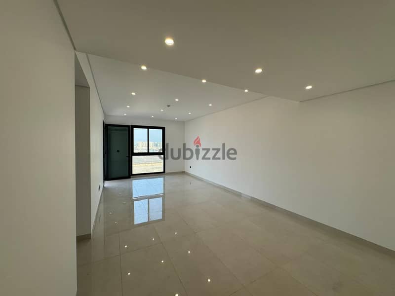2 BR Great Brand-New Apartment in Al Mouj for Rent 3