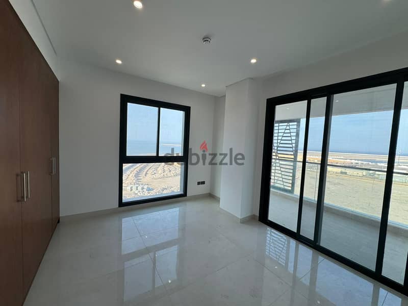 2 BR Great Brand-New Apartment in Al Mouj for Rent 7