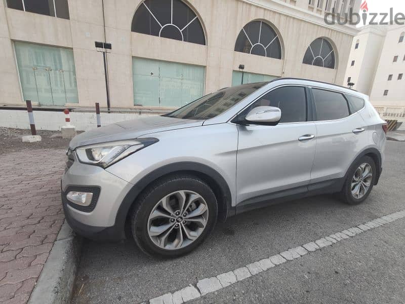 Hyundai Santa Fe 2014 1