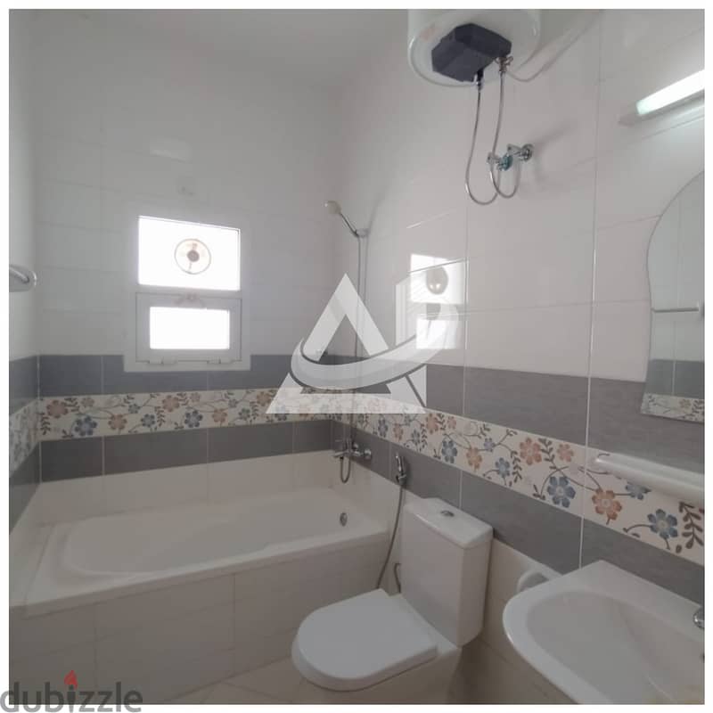 ADV928** 5BHK+maid؛ villa in a complex located al shatti qurum 2