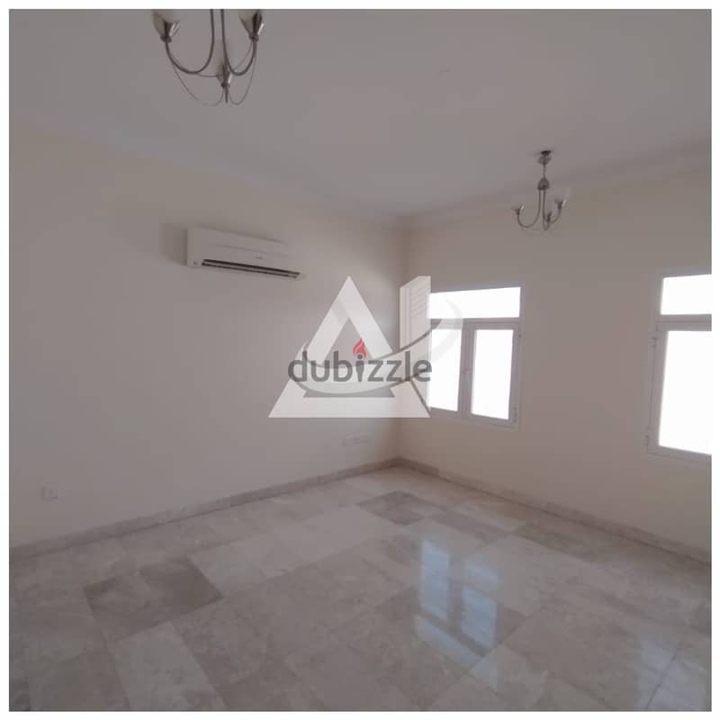 ADV928** 5BHK+maid؛ villa in a complex located al shatti qurum 4