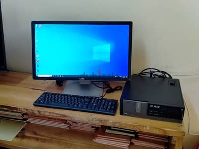 Dell Core i7 -16gb Ram 512gb ssd 8th Generation 24 Inch Monitor