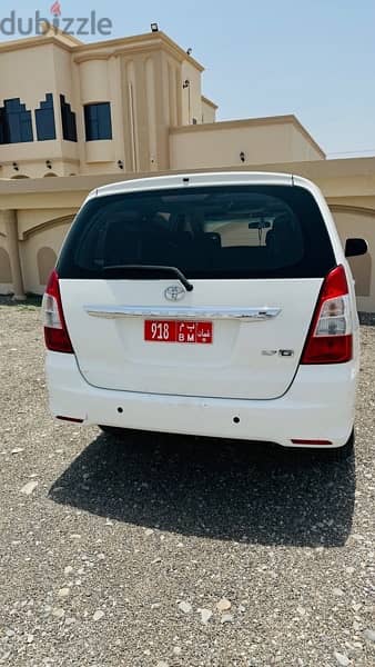 Toyota Innova 2012 6