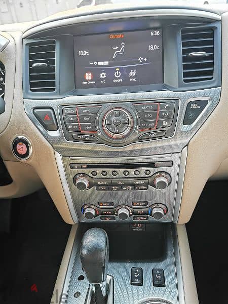 Nissan Pathfinder 2019 SL 4x4 10