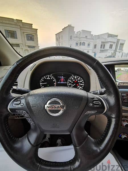 Nissan Pathfinder 2019 SL 4x4 14