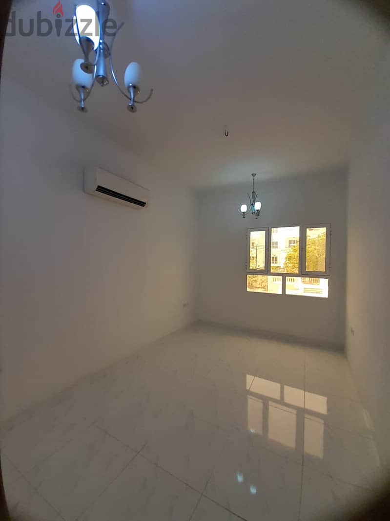 "SR-AT-358 villa to let in Madinat Qabous 3