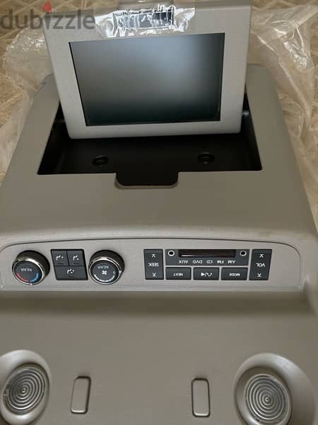 New 2004-07 Nissan - Overhead Console dvd screen 2