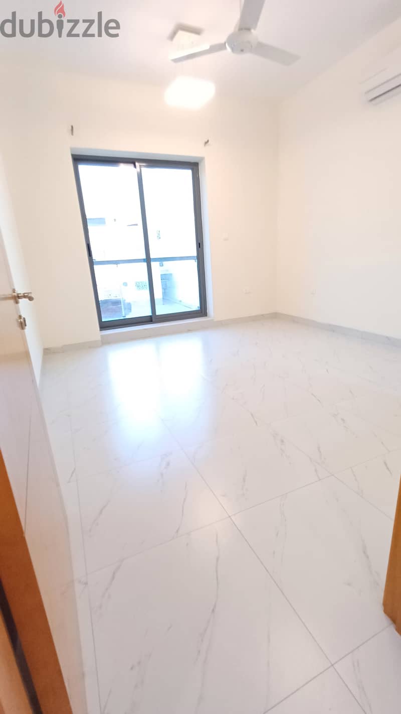 FLAT FOR RENT AT AL KHUWAIR 27 NEAR NOOR SHOPPING 7