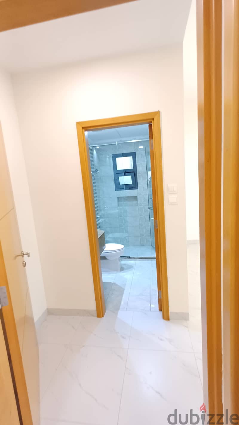 FLAT FOR RENT AT AL KHUWAIR 27 NEAR NOOR SHOPPING 10