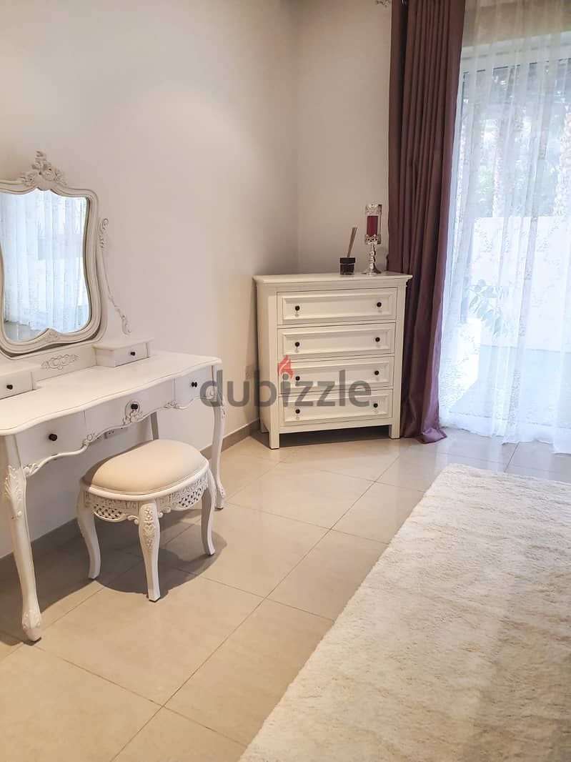 Amazing 2BHK Furnished Apartment for Sale in Al Mouj -FSA26 3