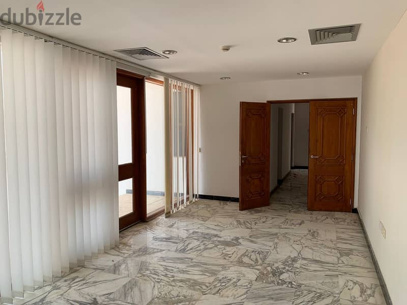 "SR-DG-318 Villa to let in Qurum 8