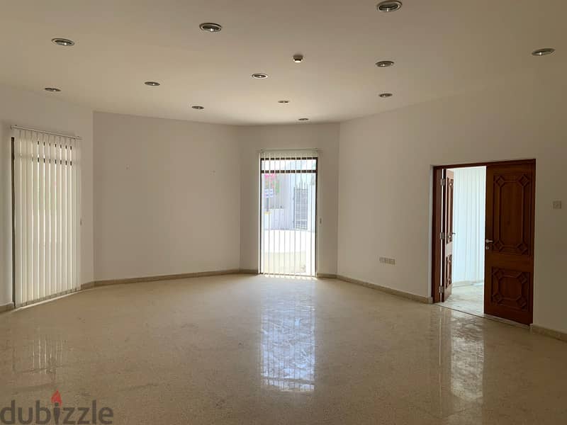 "SR-DG-318 Villa to let in Qurum 13