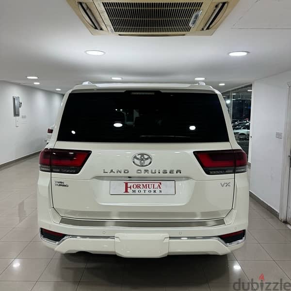 Toyota Land Cruiser 2022 3