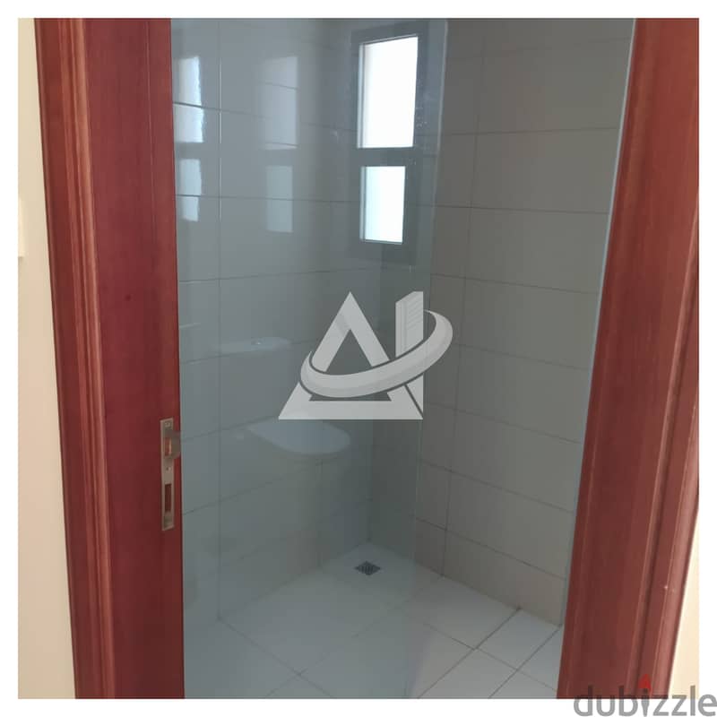 ADA906**  3BHK + Maid flat for rent in Qurum - Saih Al Maleh 10