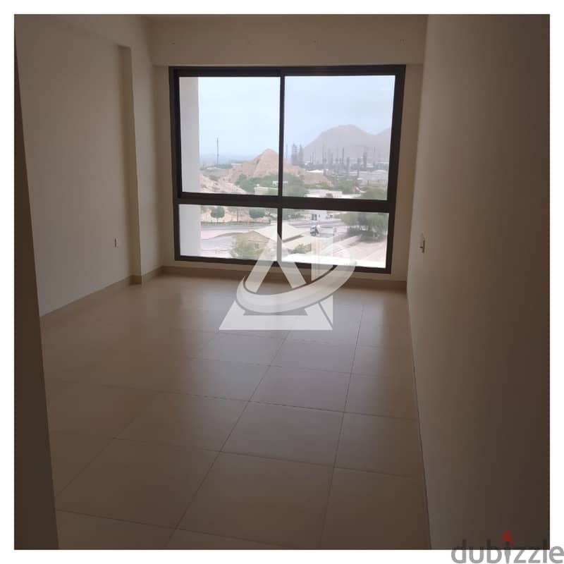 ADA906**  3BHK + Maid flat for rent in Qurum - Saih Al Maleh 11