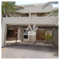 ADV930**Luxurious Complex 5BHK+Maid  Villa For Rent in Qurum