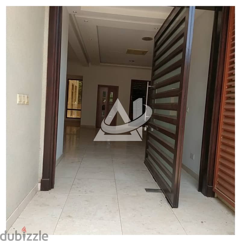 ADV930**Luxurious Complex 5BHK+Maid  Villa For Rent in Qurum 4