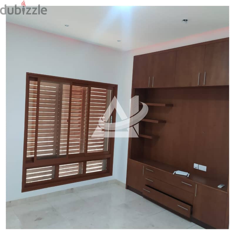 ADV930**Luxurious Complex 5BHK+Maid  Villa For Rent in Qurum 7