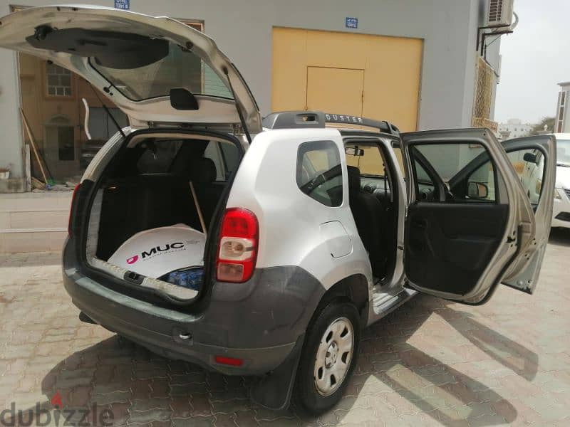 2015 model Renault duster for sale in sohar 2