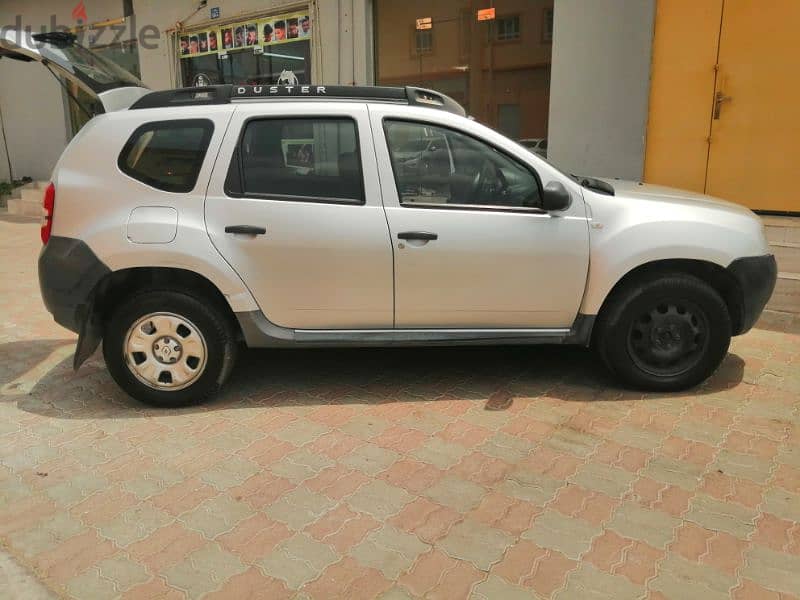 2015 model Renault duster for sale in sohar 4