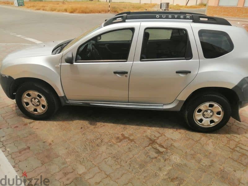 2015 model 1 year mulkiya Renault duster for sale in sohar 6