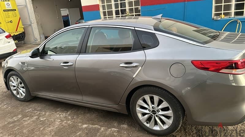 Kia Optima 2016 0