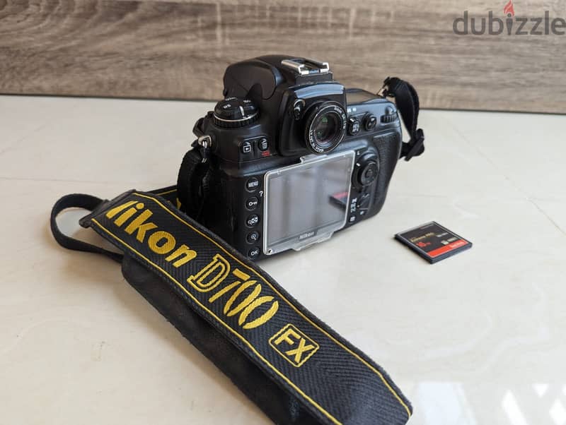 Nikon fullframe Camera D700 body for immediate sale 2