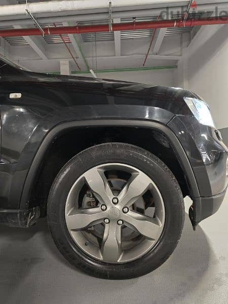 Jeep Grand Cherokee 2012 8