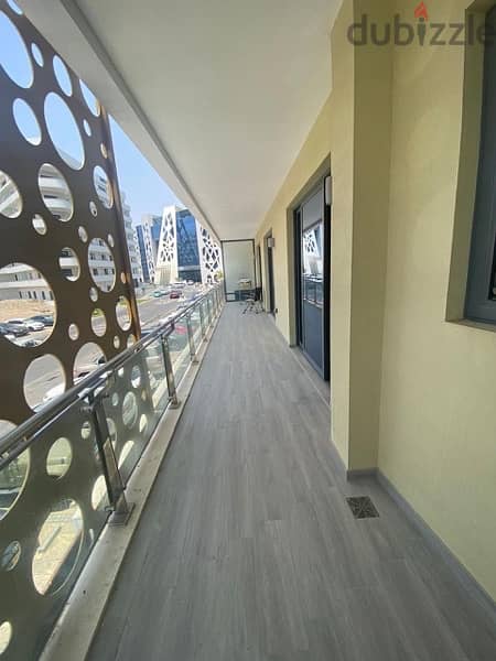 Spacious Luxury 2 bed in BLV Muscat Hills 15