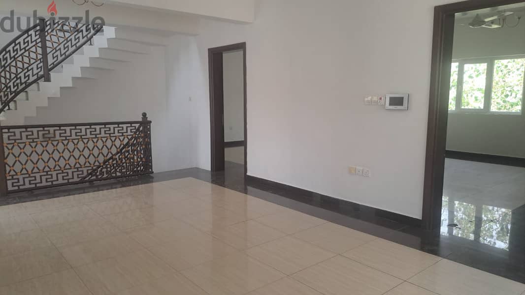 Spacious 6BHK Villa for Rent in Al Khuwair PPV237 7