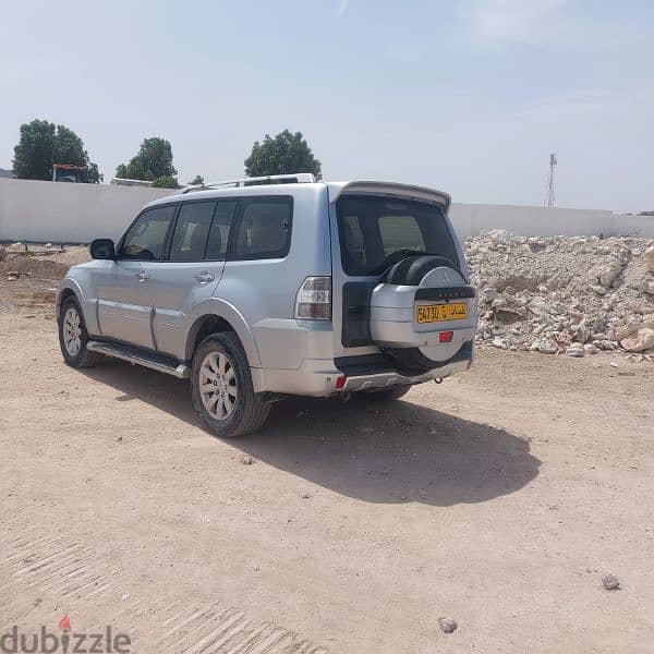 Mitsubishi Pajero 2011 6