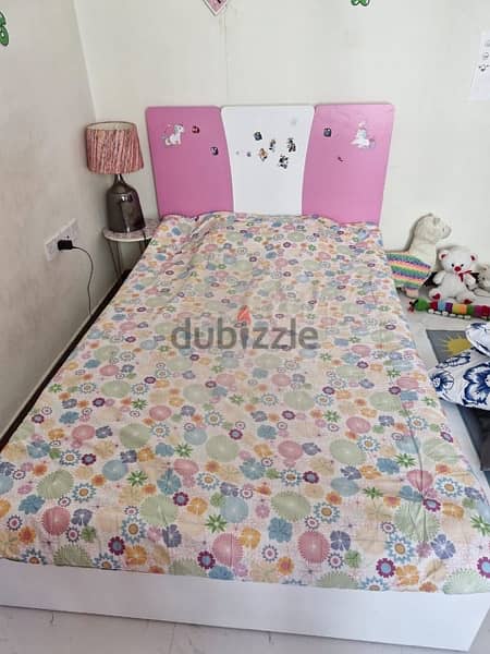 bedroom set for Girl 1