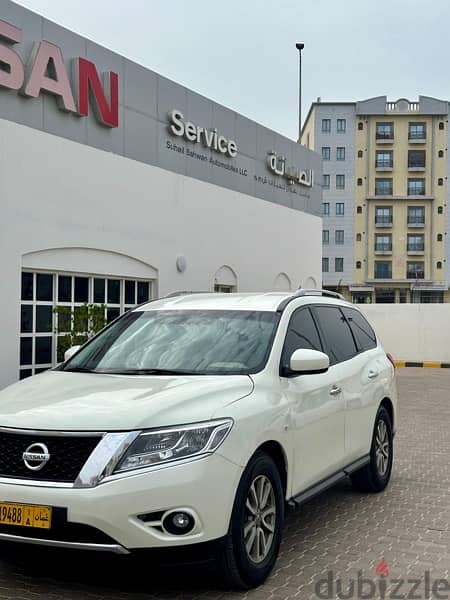 Nissan Pathfinder 4WD Model 2015 Oman Agency 0