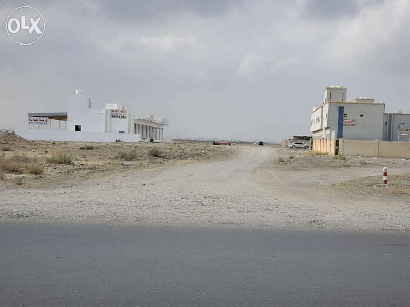 For Rent: Nine (9) Showrooms and a workshop, in Al Ouhi Industrial Are 4
